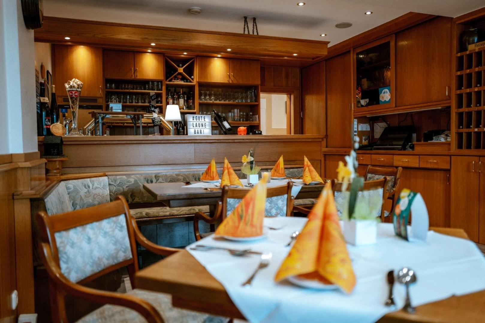 Gasthaus Johanning Ek Uslar Ngoại thất bức ảnh