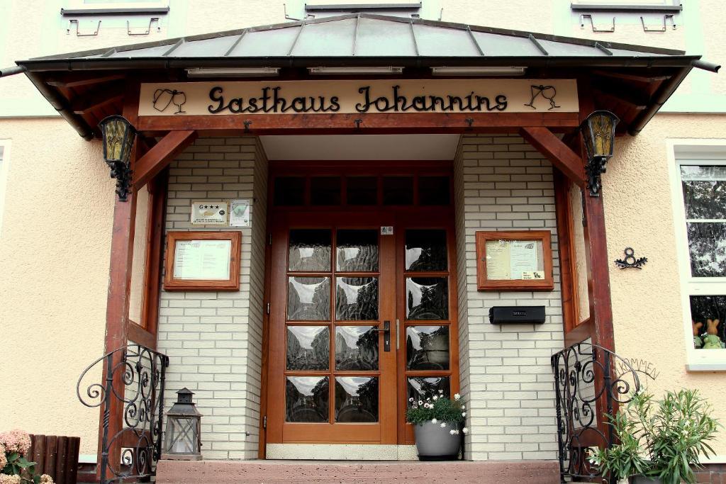 Gasthaus Johanning Ek Uslar Ngoại thất bức ảnh